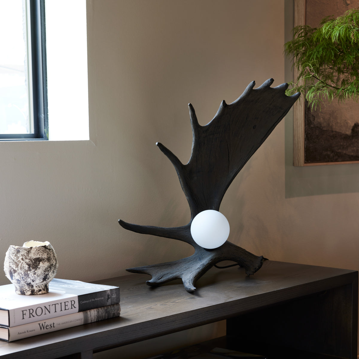 Moose Antler Lamp - Black